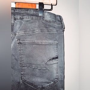 American Eagle Black High Rise Jegging